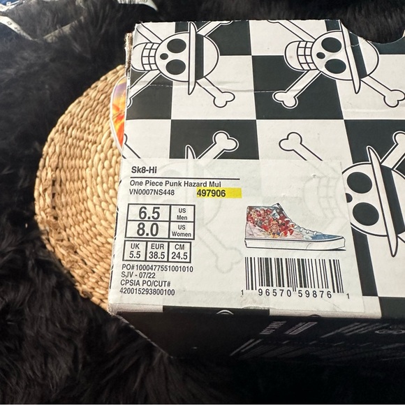 One piece punk hazard Vans Sk8-hi size 8 women's - Picture 4 of 11